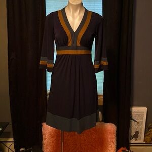 Laundry by Design moderate plunge front striped knit lined side zip dress size 6